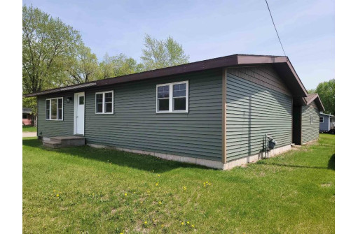 1205 S 16th Street, Prairie Du Chien, WI 53821