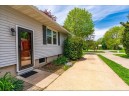 4131 S Sunset Ct, Madison, WI 53705-5140