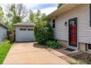 4131 S Sunset Ct, Madison, WI 53705-5140