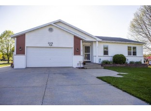 315 Kleine Street Deerfield, WI 53531