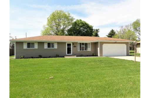 2478 N Bootmaker Drive, Beloit, WI 53511