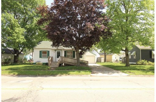 1839 Shopiere Road, Beloit, WI 53511