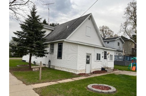 101 S Pine Street, Adams, WI 53910