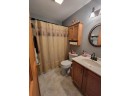 5185 David Dr, Oshkosh, WI 54904