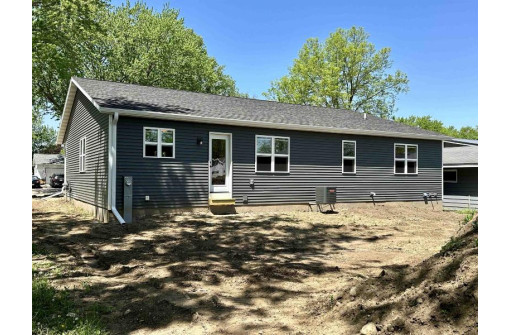 323 Meadow Lane, Mazomanie, WI 53560