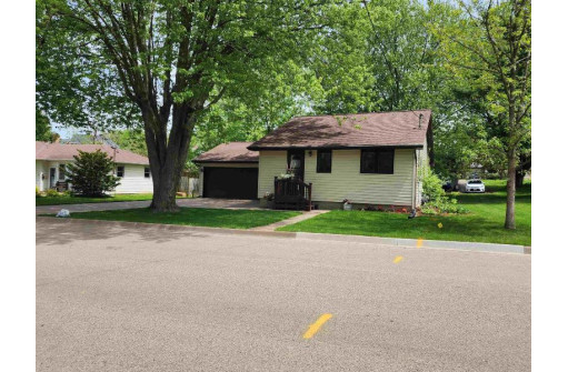 535 N Elm Street, Platteville, WI 53818-2116