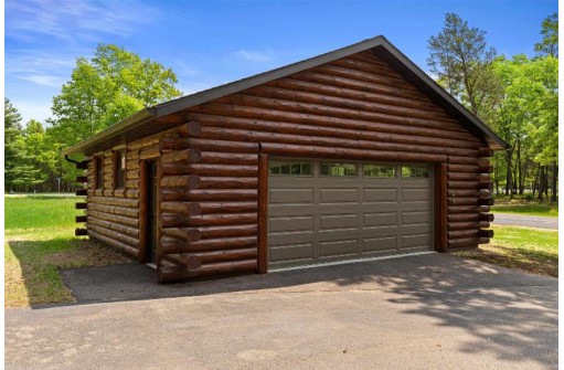 349 Penhurst Way, Nekoosa, WI 54457