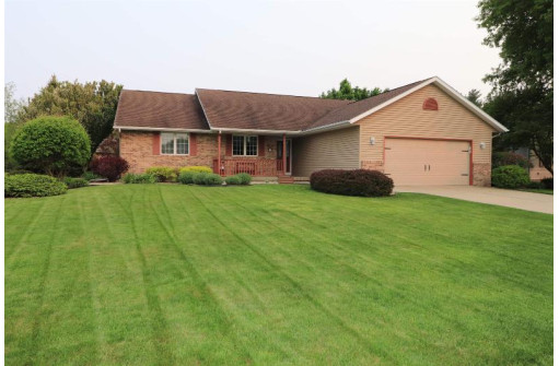 4344 Tanglewood Drive, Janesville, WI 53546