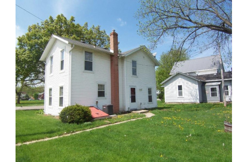 425 S High Street, Janesville, WI 53545