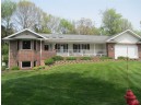 836 Sequoia Circle, Baraboo, WI 53913