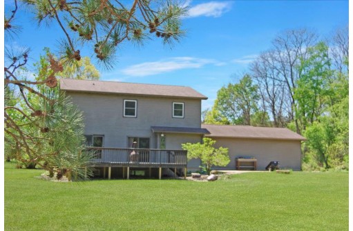 200 W Kingsbury Drive, Necedah, WI 54646