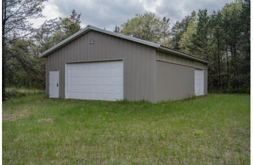 N11187 17th Ave, Necedah, WI 54646