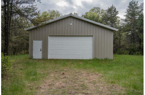 N11187 17th Ave, Necedah, WI 54646