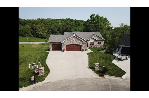 N6819 Canter Court, Lake Mills, WI 53551