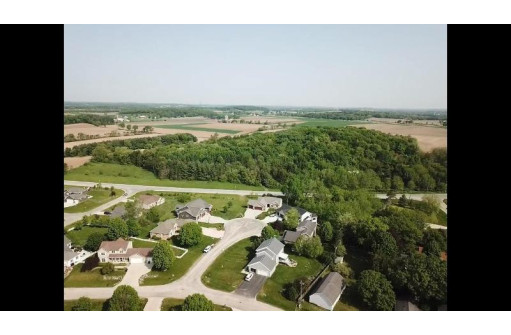 N6819 Canter Court, Lake Mills, WI 53551