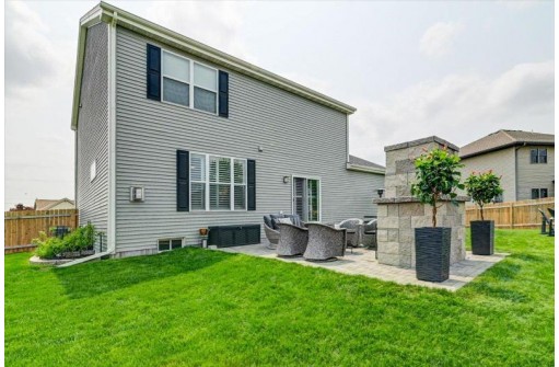 1308 Heritage Lane, Sun Prairie, WI 53590