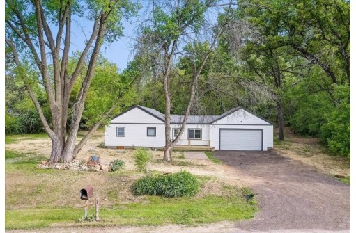 W5702 Gorman Rd, Rio, WI 53960