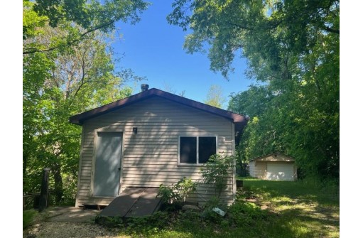 59232 Benhardt Ridge Road, Lynxville, WI 54626