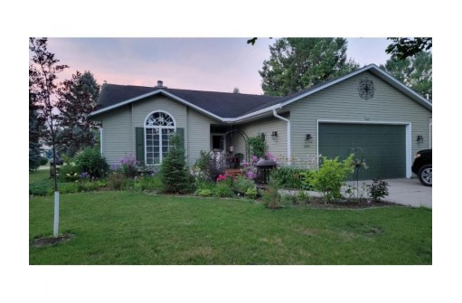 4240 Hearthstone Drive, Janesville, WI 53546