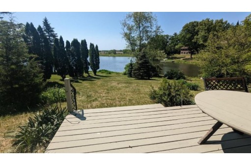 S3180 Lake Shore Road, Reedsburg, WI 53959