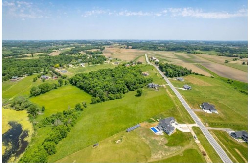 L15 County Road D, Fall River, WI 53932