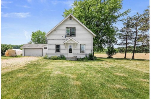 279 Danks Road, Stoughton, WI 53589