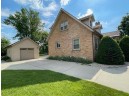 1342 Sharon St, Janesville, WI 53545