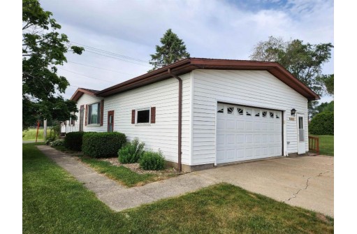 3064 16th Street, Monroe, WI 53566