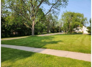 602 14th Avenue Monroe, WI 53566