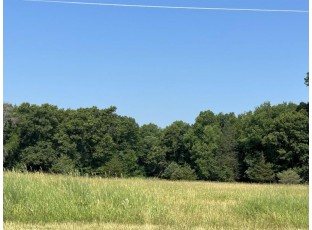 72.01 AC Barry Road Pardeeville, WI 53954