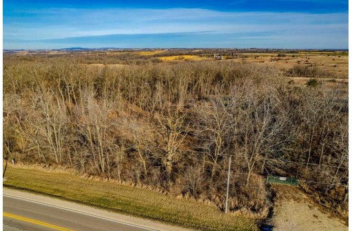 W7708 Highway 39, Blanchardville, WI 53516