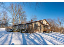 2921 W Miles Road, Janesville, WI 53545-9664