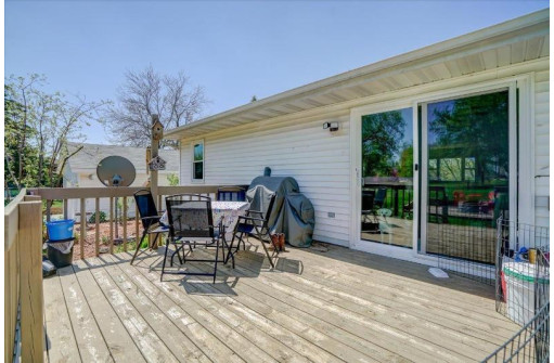 5780 Parkview Road, Sun Prairie, WI 53590