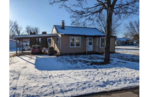 941 S 5th Street, Prairie Du Chien, WI 53821