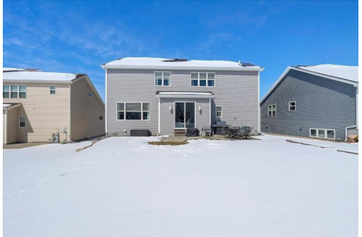 10129 Meandering Way, Verona, WI 53593