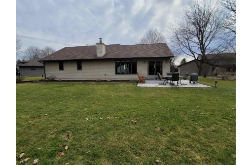 7095 Prairie Court, DeForest, WI 53532