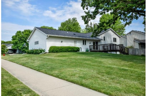 580 Ash Street, Oregon, WI 53575