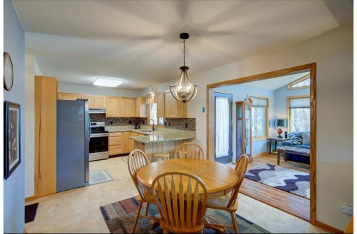 3025 Interlaken Pass, Madison, WI 53719