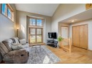 9 Westend Circle, Madison, WI 53704