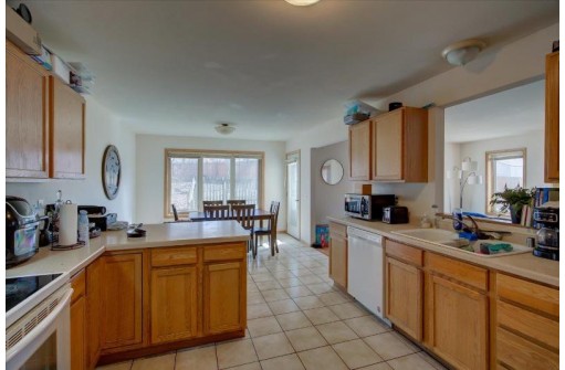 1043 N Thompson Drive, Madison, WI 53704