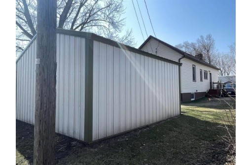 809 Prairie Street, Mauston, WI 53948