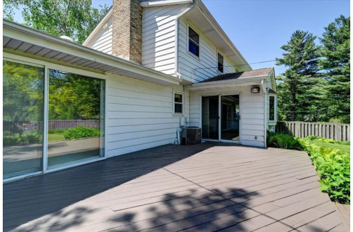 6002 Mayhill Drive, Madison, WI 53711-4124