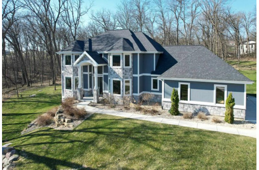 7648 Watch Hill Court, Verona, WI 53593