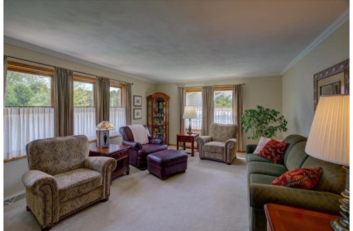 1831 Wallinford Drive, Sun Prairie, WI 53590