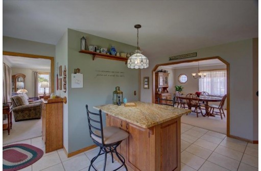 1831 Wallinford Drive, Sun Prairie, WI 53590