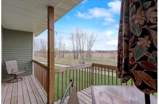 4471 Brookview Court, Windsor, WI 53598