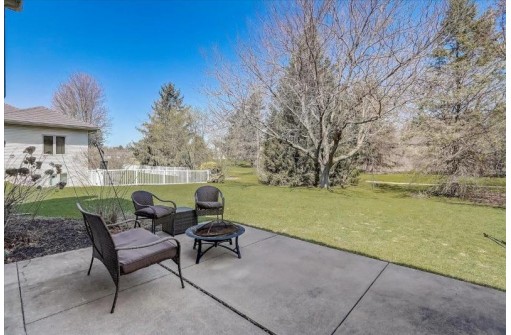 271 Pinnacle Drive, Lake Mills, WI 53551