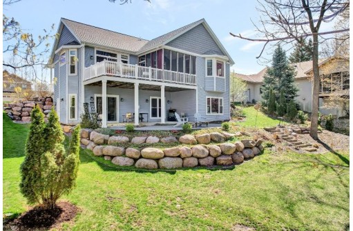 1330 Springbrook Drive, Baraboo, WI 53913