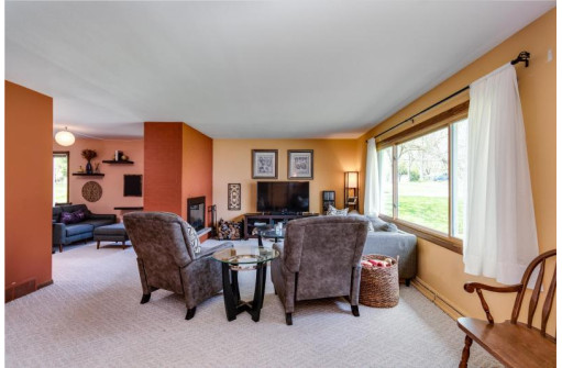 1118 Saybrook Road, Madison, WI 53711