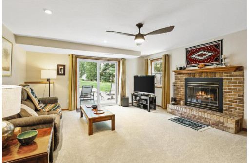 1 Geronimo Circle, Madison, WI 53713